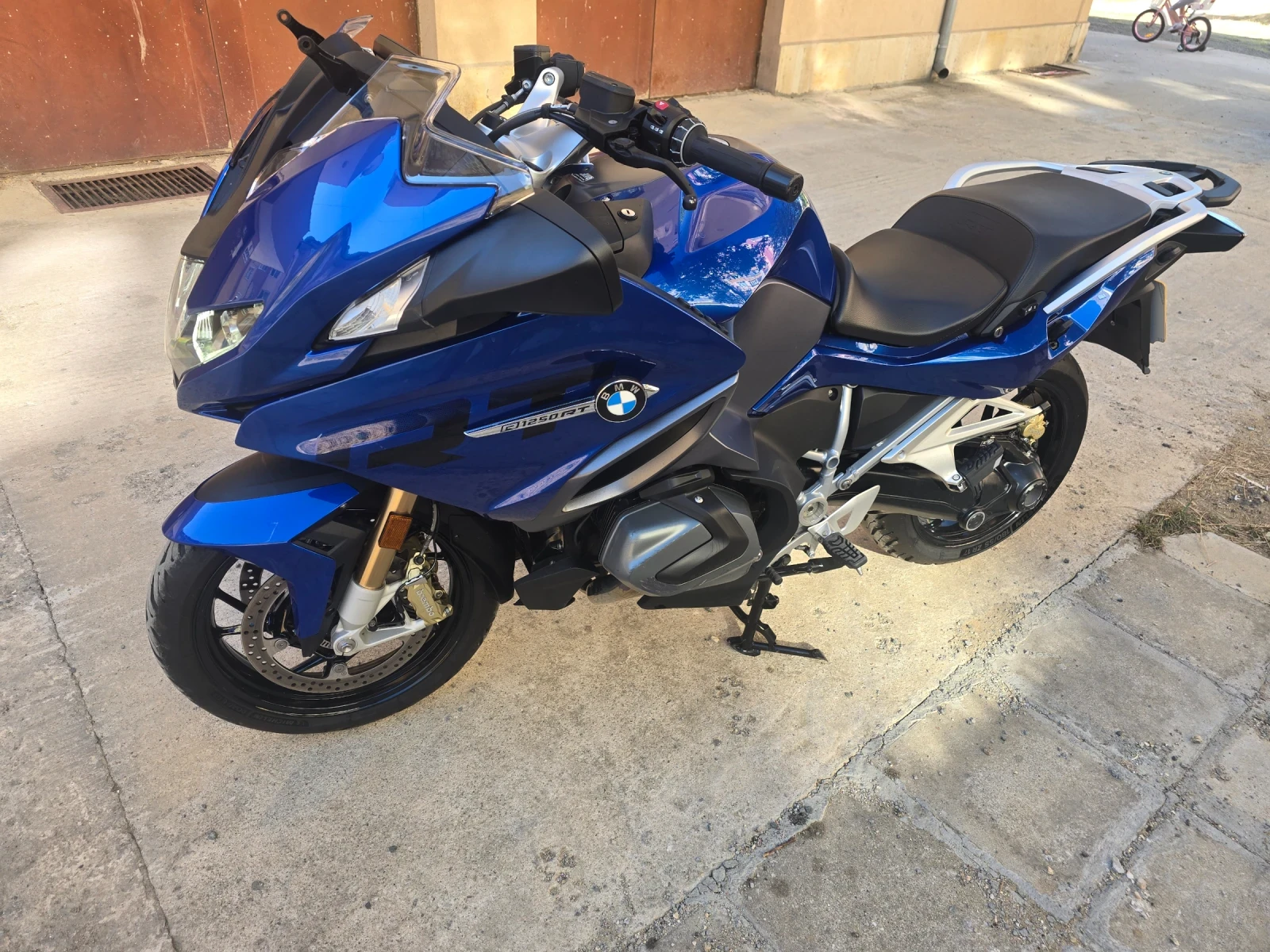 BMW R