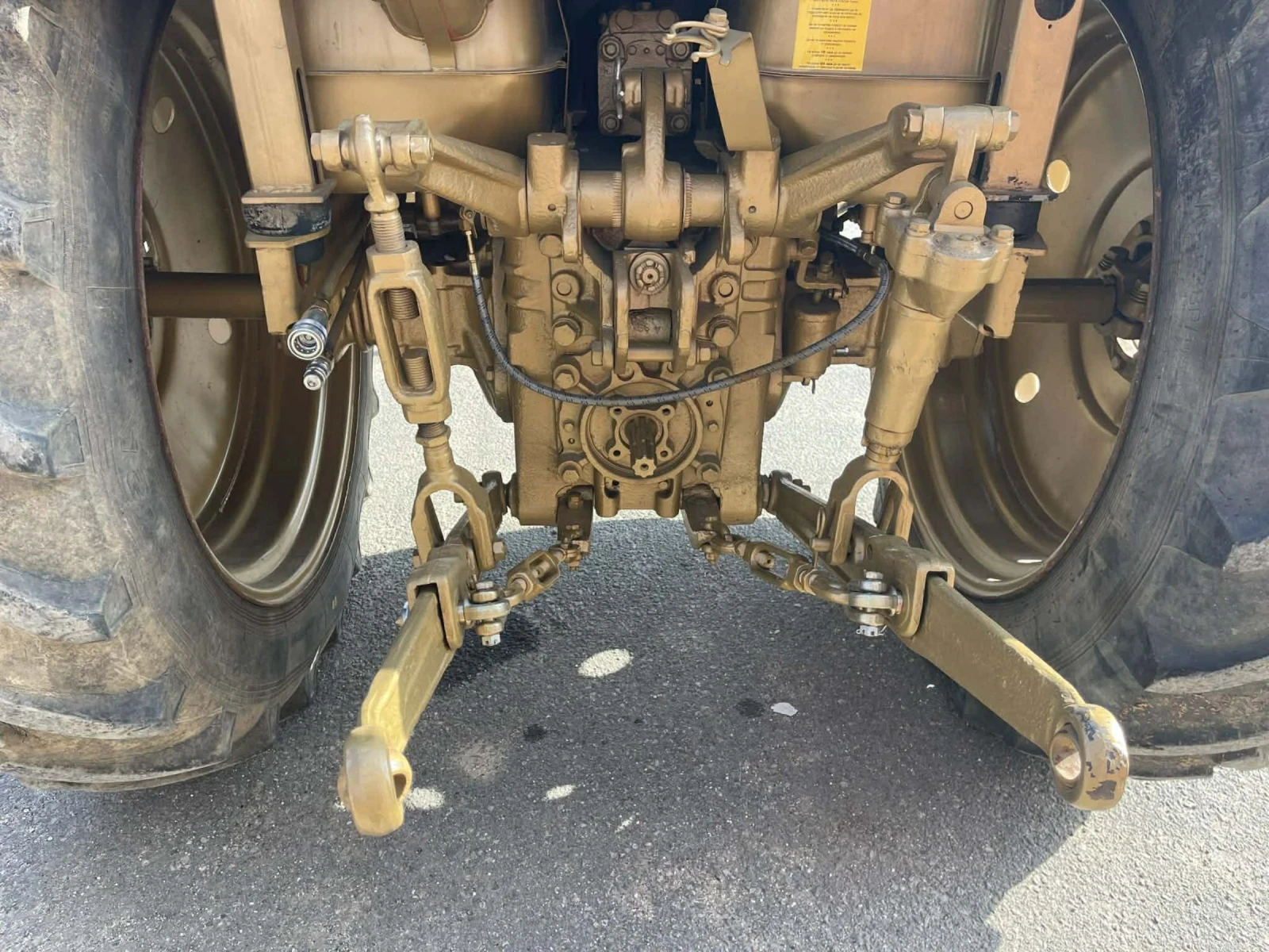 Трактор Болгар ТК-80, снимка 10 - Селскостопанска техника - 53868567