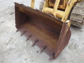 Други специализирани машини Komatsu ТОВАРАЧ верижен, снимка 5