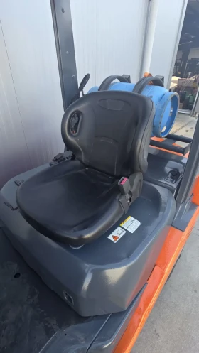 Мотокар Toyota 2 тона газокар, снимка 9