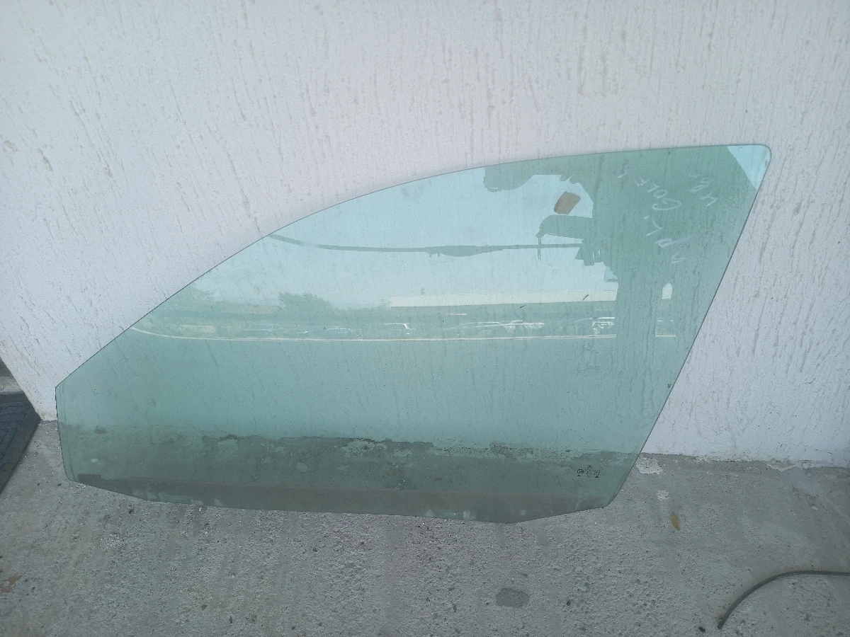 ������ ������ ���� ���������� ���� 4 4����� | Mobile.bg � ����������� 1