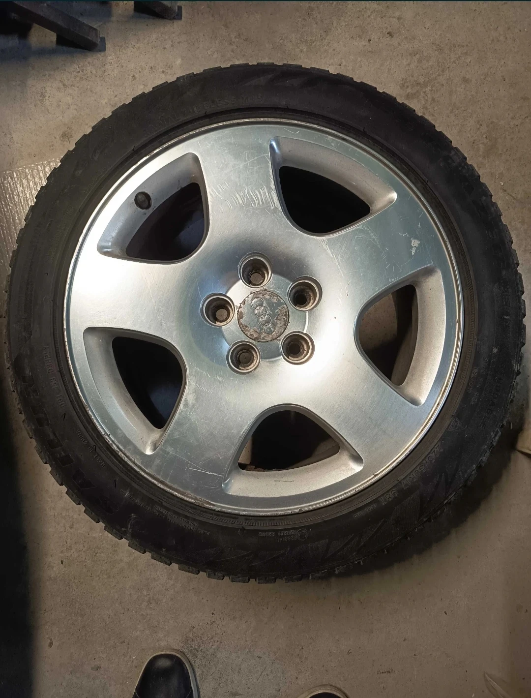 ���� � ������ 225/50R17 �� Audi A6 | Mobile.bg � ����������� 1