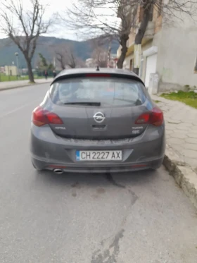 Opel Astra 1.4-140кс-ГАЗ/БЕНЗИН, снимка 4