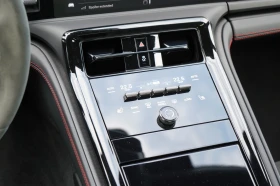 Porsche Panamera GTS* 4.0 V8* BOSE* PANO* SPORT CHRONO* EXCLUSIVE, снимка 12