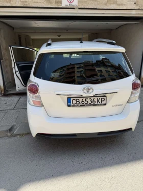 Обява за продажба на Toyota Verso лек автомобил ~33 000 лв. - изображение 2