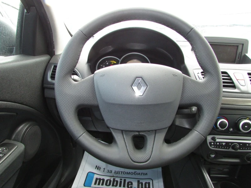 Renault Megane 1.5DCI EURO5A, снимка 12 - Автомобили и джипове - 40842998