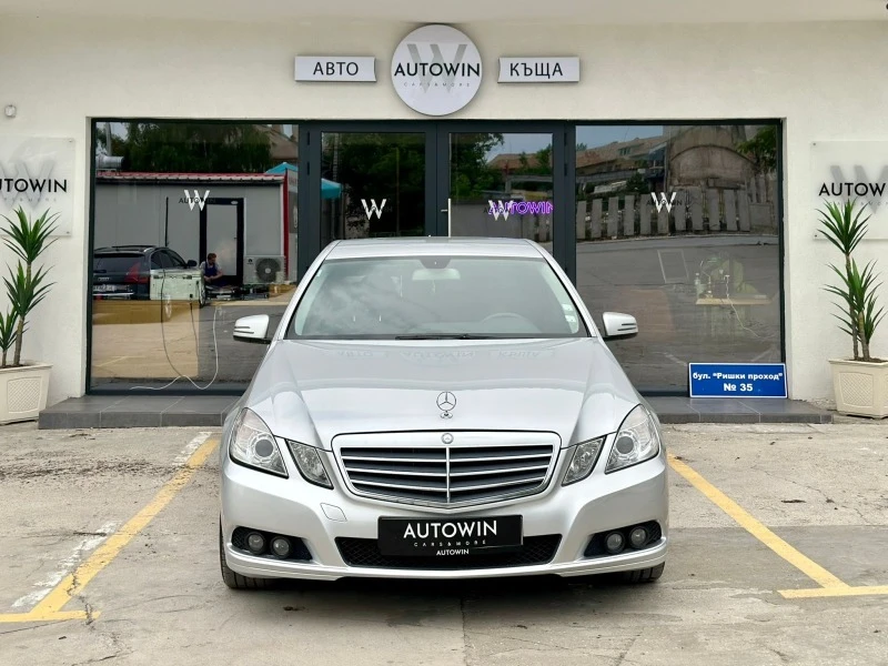 Mercedes-Benz E 250 CDI AVANTGARDE, снимка 2 - Автомобили и джипове - 46044050