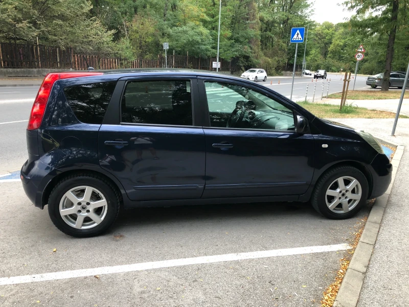 Nissan Note, снимка 5 - Автомобили и джипове - 47241203