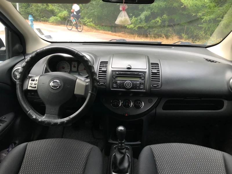 Nissan Note, снимка 9 - Автомобили и джипове - 47241203