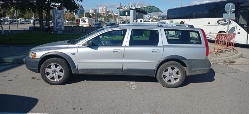 Volvo Xc70, снимка 5 - Автомобили и джипове - 47403939