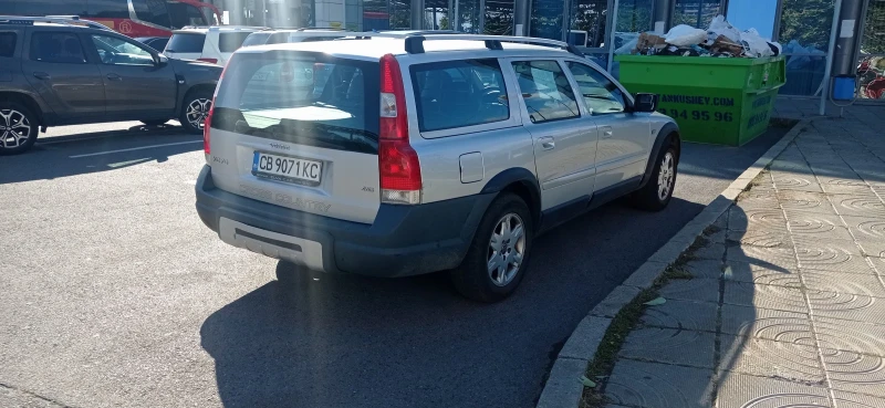 Volvo Xc70, снимка 3 - Автомобили и джипове - 47403939