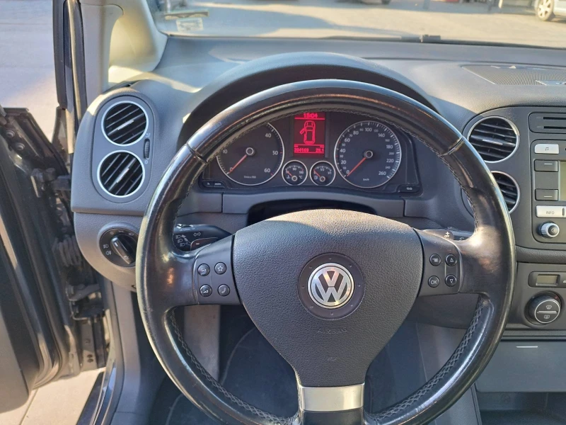 VW Golf Plus, снимка 13 - Автомобили и джипове - 48801772