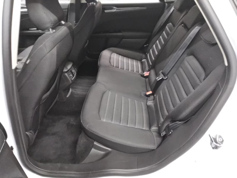 Ford Mondeo 2.0TURNIER/150HP/NAVI/CAM/AHK/AMBI/LED/KLESS/127g, снимка 11 - Автомобили и джипове - 51365381