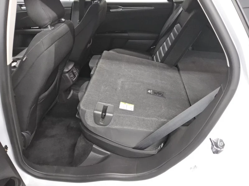 Ford Mondeo 2.0TURNIER/150HP/NAVI/CAM/AHK/AMBI/LED/KLESS/127g, снимка 12 - Автомобили и джипове - 51365381