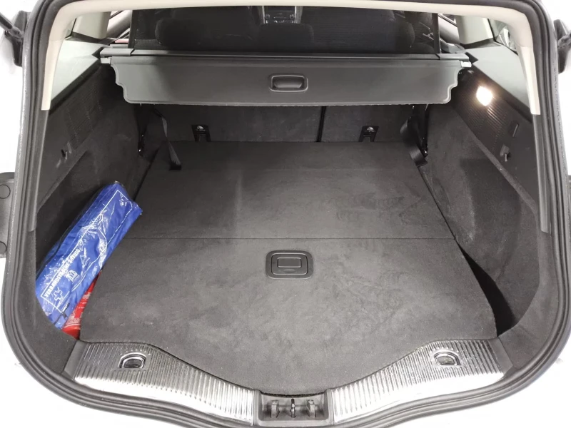 Ford Mondeo 2.0TURNIER/150HP/NAVI/CAM/AHK/AMBI/LED/KLESS/127g, снимка 13 - Автомобили и джипове - 51365381