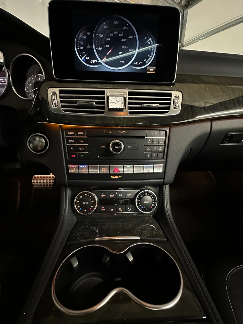 Mercedes-Benz CLS 400, снимка 8 - Автомобили и джипове - 52168382