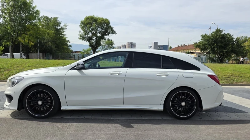 Mercedes-Benz CLA 220, снимка 2 - Автомобили и джипове - 51497384