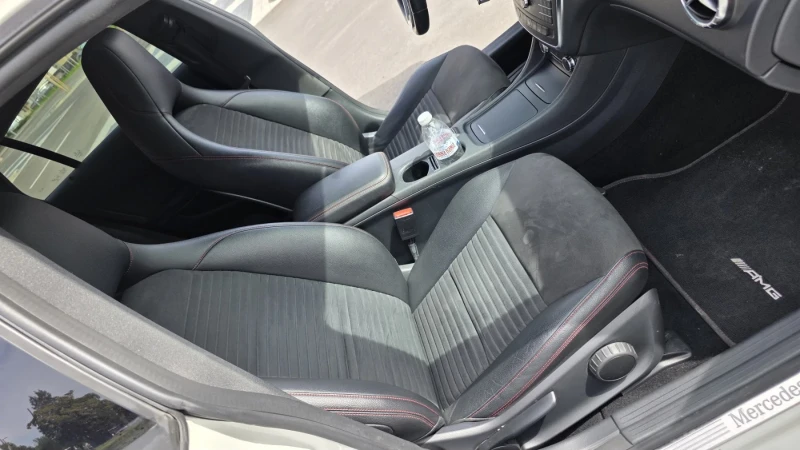 Mercedes-Benz CLA 220, снимка 10 - Автомобили и джипове - 51497384