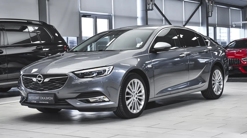 Opel Insignia Grand Sport 2.0d Innovation Automatic, снимка 4 - Автомобили и джипове - 51690678