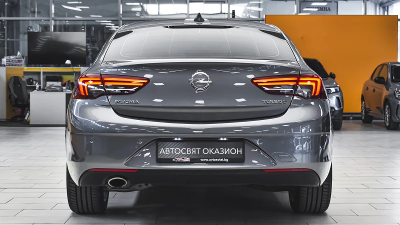 Opel Insignia Grand Sport 2.0d Innovation Automatic, снимка 3 - Автомобили и джипове - 51690678