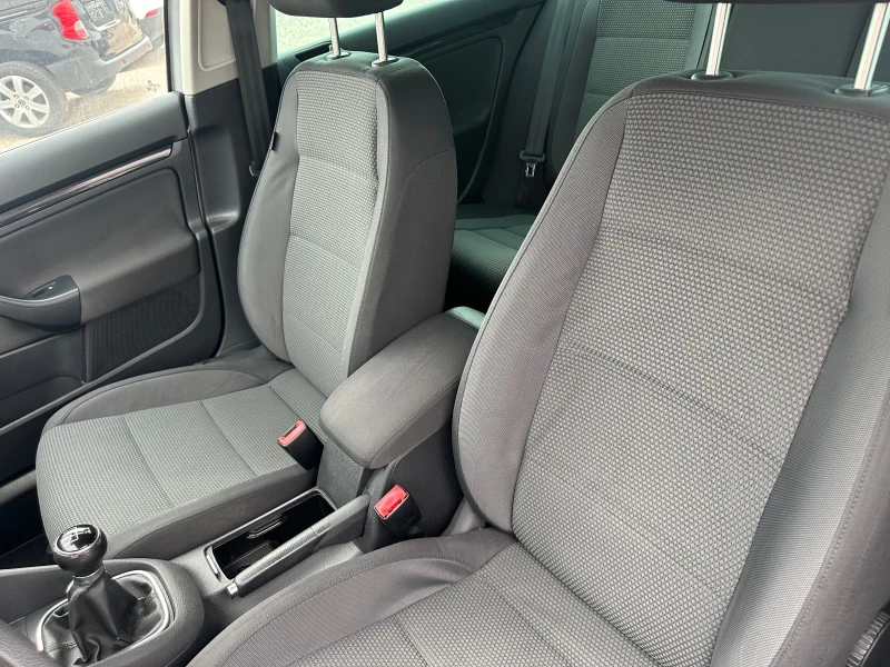 VW Golf 1.6TDI ITALIA, снимка 9 - Автомобили и джипове - 51745771