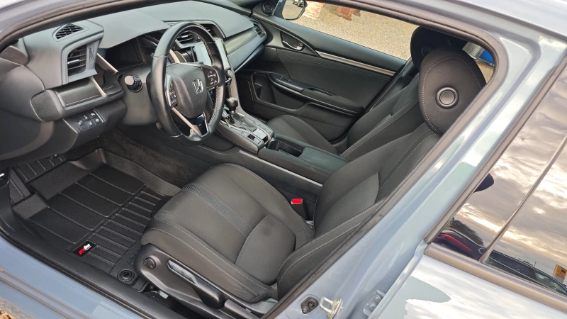 Honda Civic МОДЕРНО СИВО/АДАПТИВЕН DISTRONIK/СЛЕДИ ПЪТ и ЗНАЦИ, снимка 14 - Автомобили и джипове - 51995829