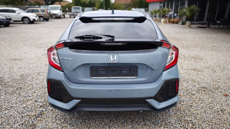 Honda Civic МОДЕРНО СИВО/АДАПТИВЕН DISTRONIK/СЛЕДИ ПЪТ и ЗНАЦИ, снимка 9 - Автомобили и джипове - 51995829