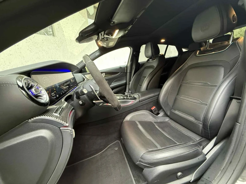 Mercedes-Benz AMG GT 63s / 4-MATIC+ / ГОТОВ ЛИЗИНГ, снимка 10 - Автомобили и джипове - 52115634