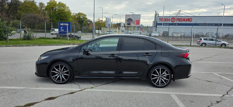 Toyota Corolla GR SPORT, снимка 4 - Автомобили и джипове - 52324056