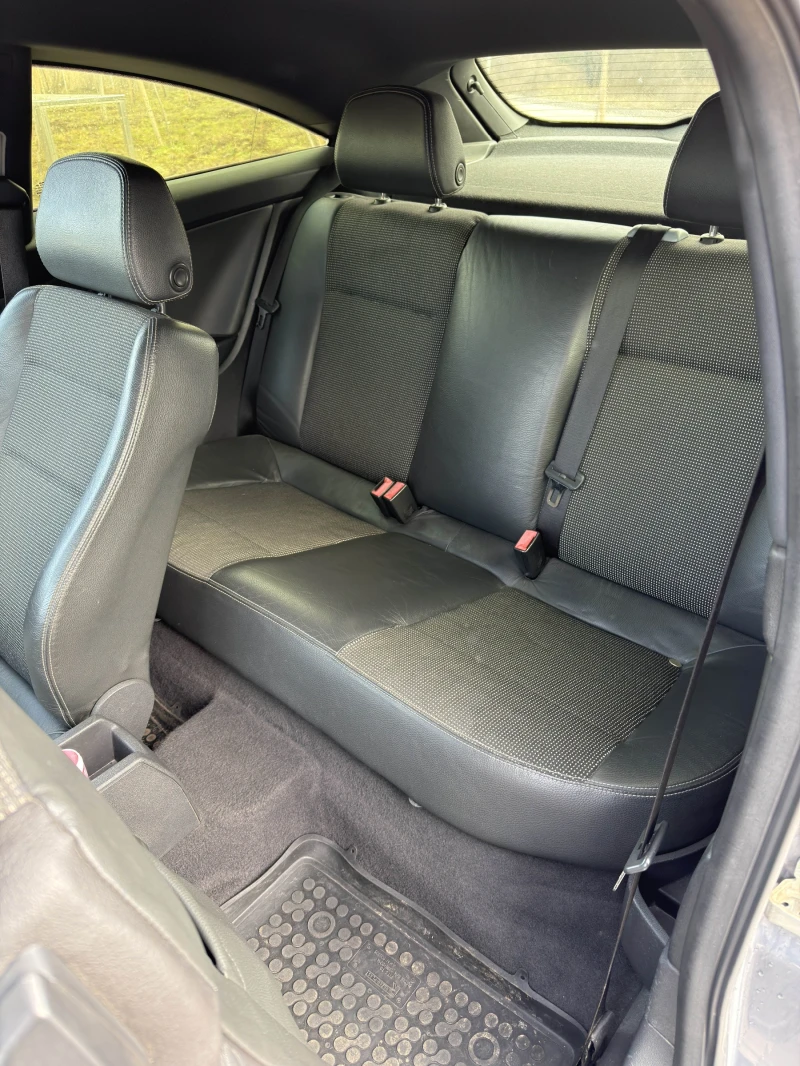 Opel Astra 1.9 cdti, снимка 13 - Автомобили и джипове - 53434124