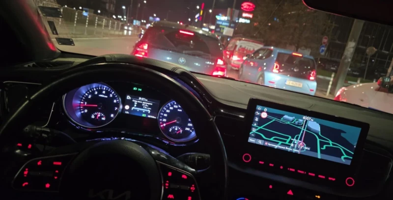 Kia XCeed 1.5Т GDI executive гаранция!, снимка 5 - Автомобили и джипове - 53531859