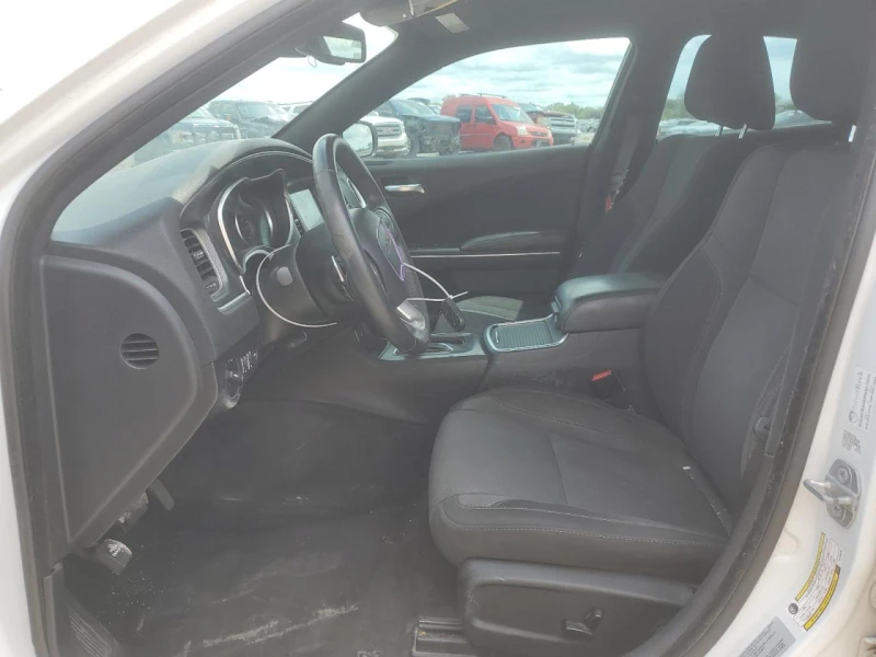Dodge Charger R/T| 8ZF| BEATS AUDIO| KEYLESS, снимка 7 - Автомобили и джипове - 53539527