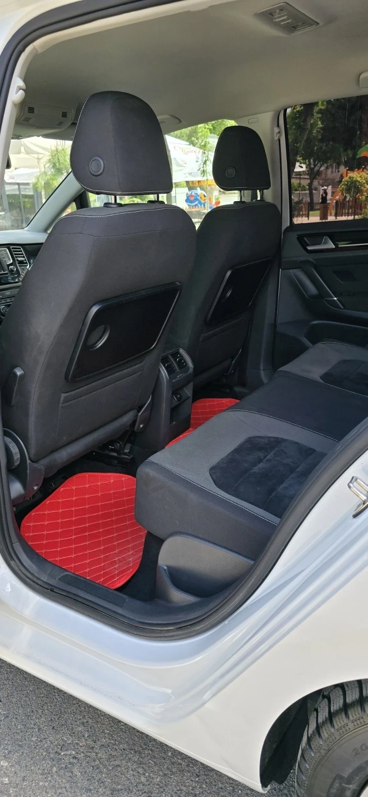 VW Sportsvan  - изображение 6