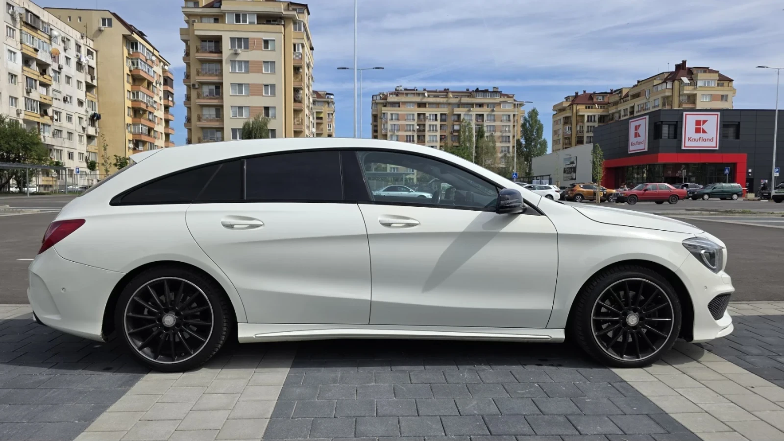 Mercedes-Benz CLA 220, снимка 1