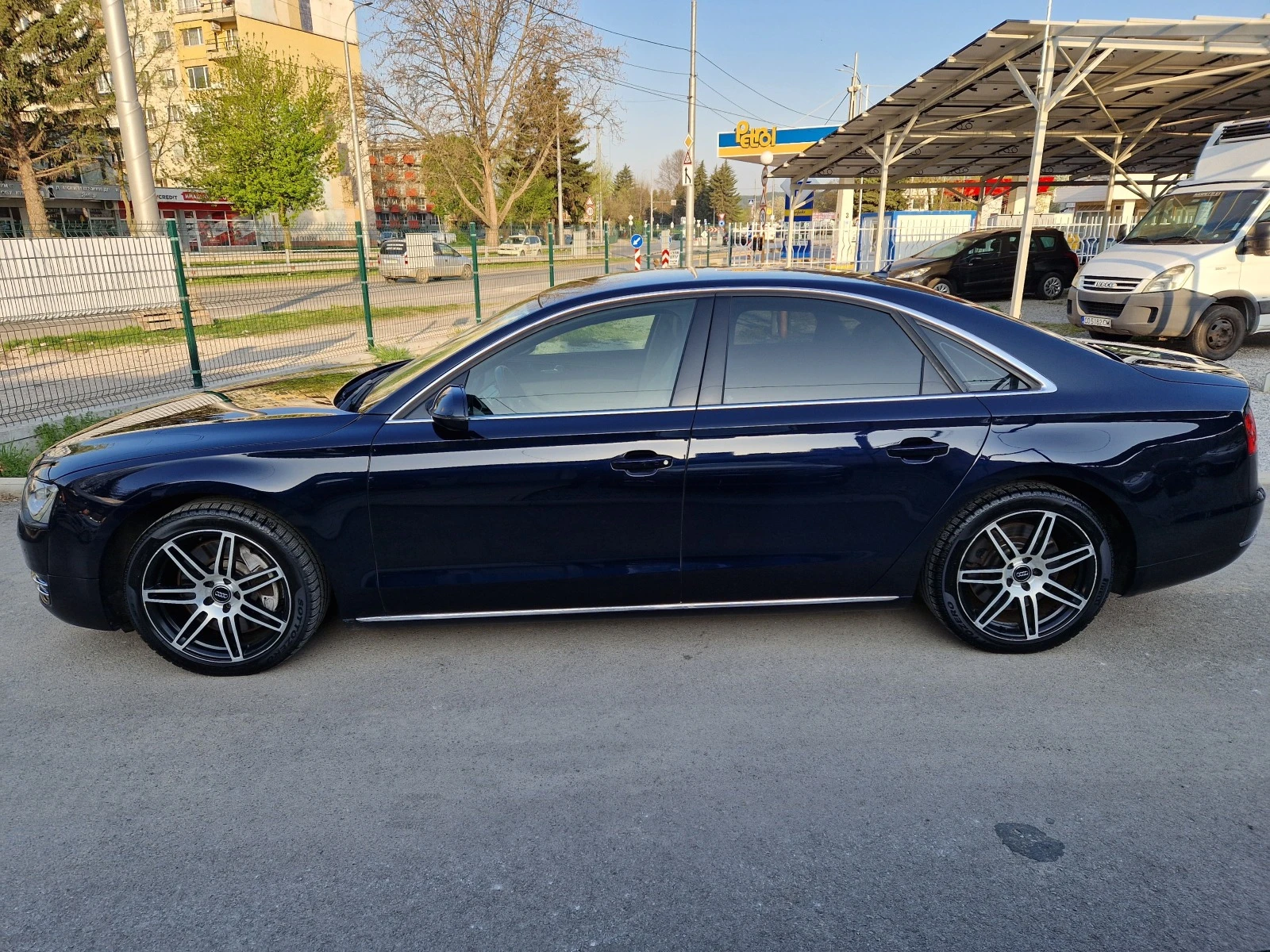 Audi A8 4.2TDI - изображение 5