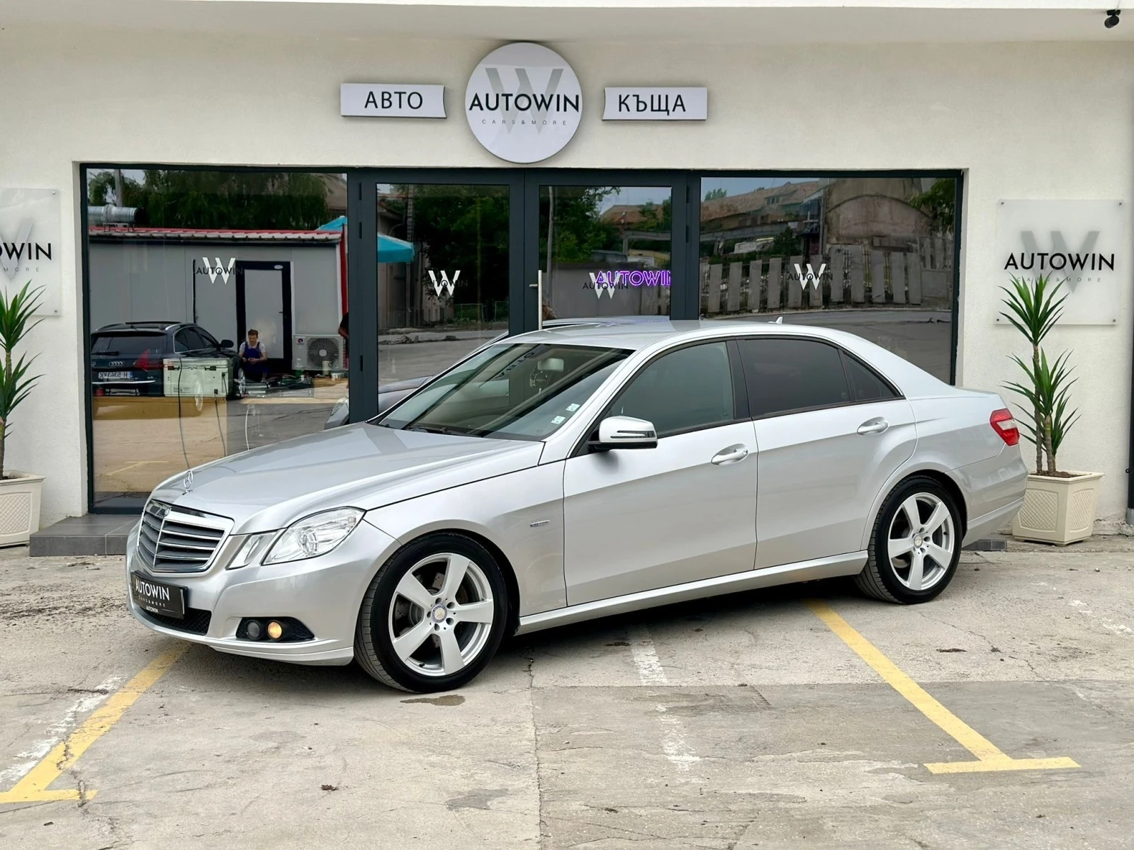 Mercedes-Benz E 250 CDI AVANTGARDE - изображение 3