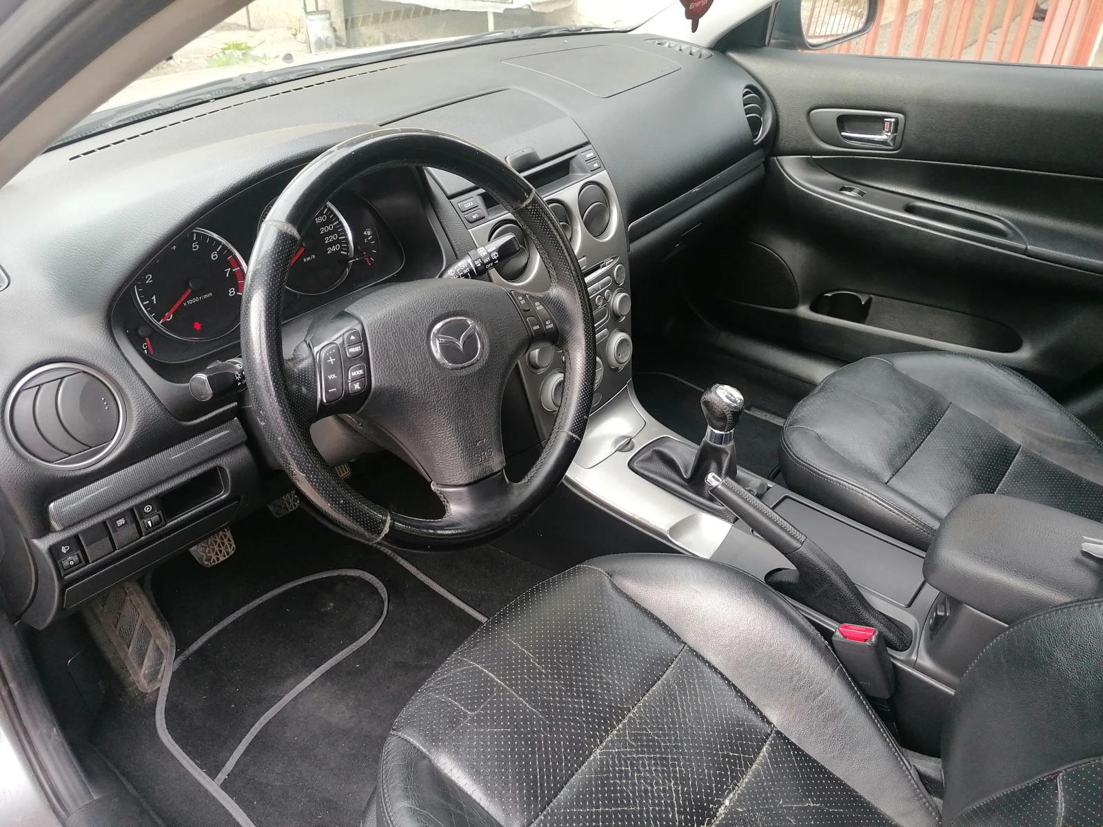 Mazda 6 2002 Benzin 141 к.с. 16v  * ВЕРИГА* ,  * КОЖА*  - изображение 9