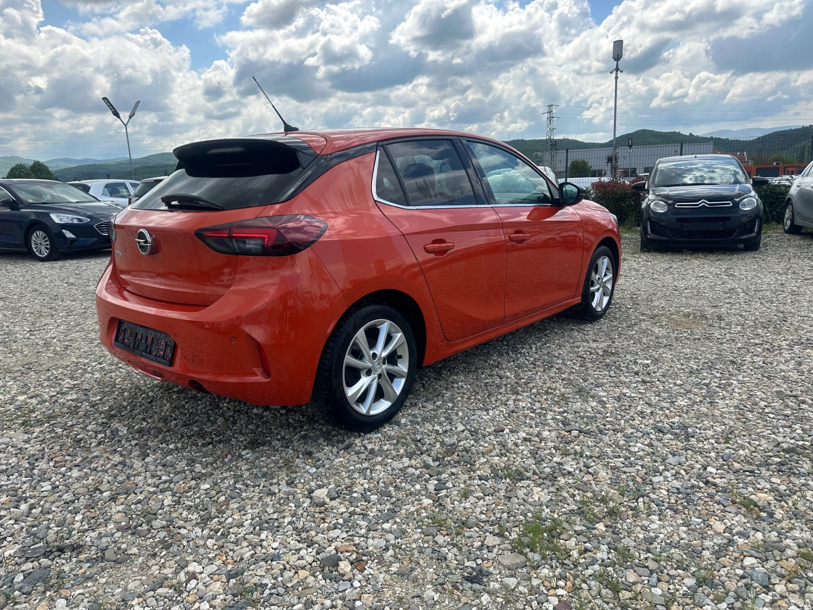 Opel Corsa  - изображение 4