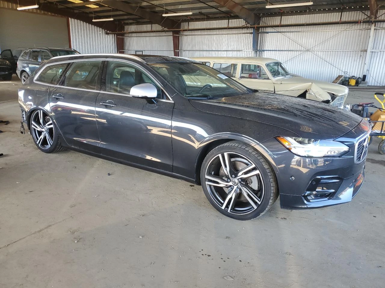 Volvo V90 T6 AWD R-Design 316кс * Kрайна цена*  - изображение 4