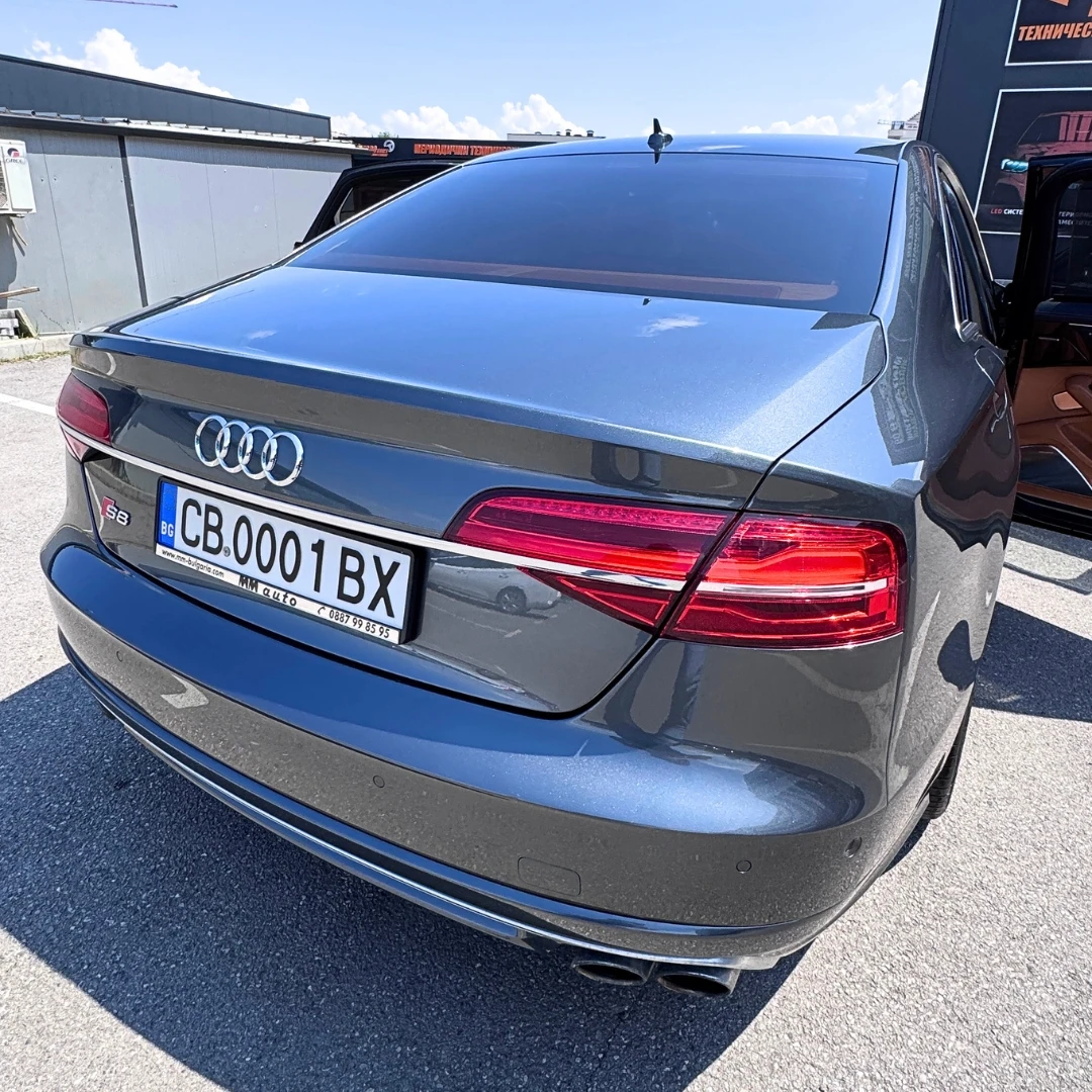 Audi S8 Exclusive/Matrix/МАСАЖИ/НОЩНО ВИЖДАНЕ/BANG&OLUFSEN - изображение 3
