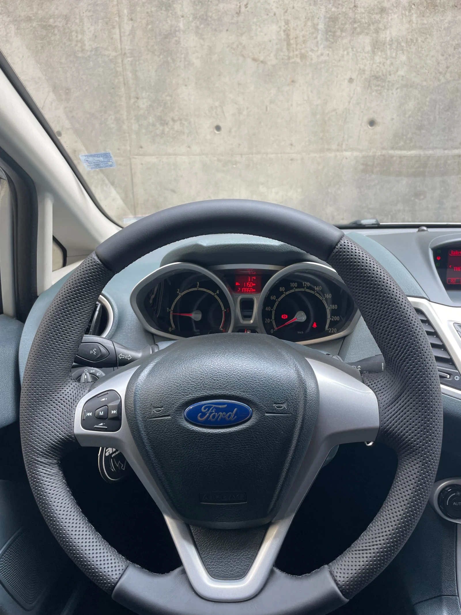 Ford Fiesta 1.4 TDCI - изображение 7