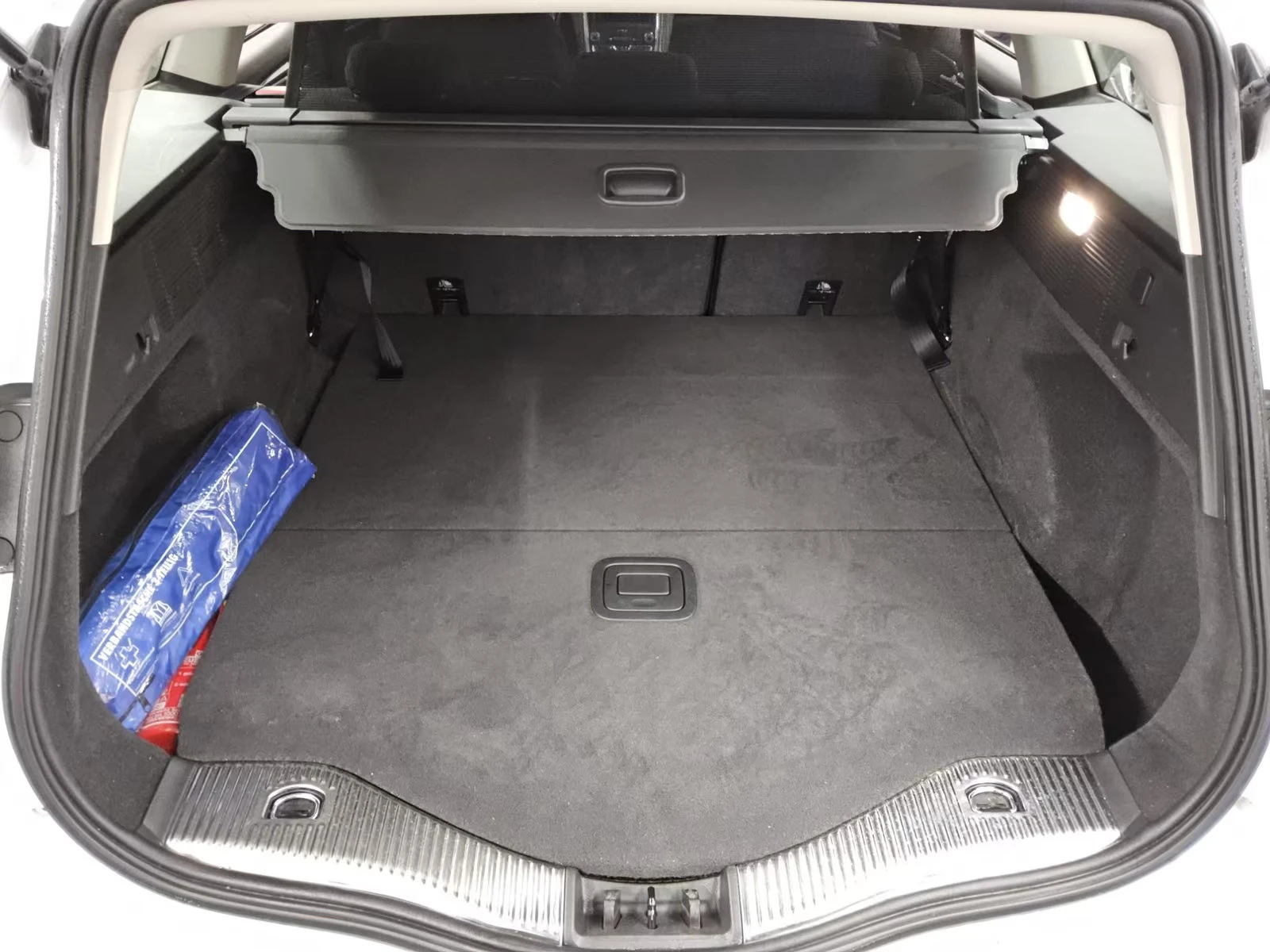 Ford Mondeo 2.0TURNIER/150HP/NAVI/CAM/AHK/AMBI/LED/KLESS/127g | Mobile.bg   13