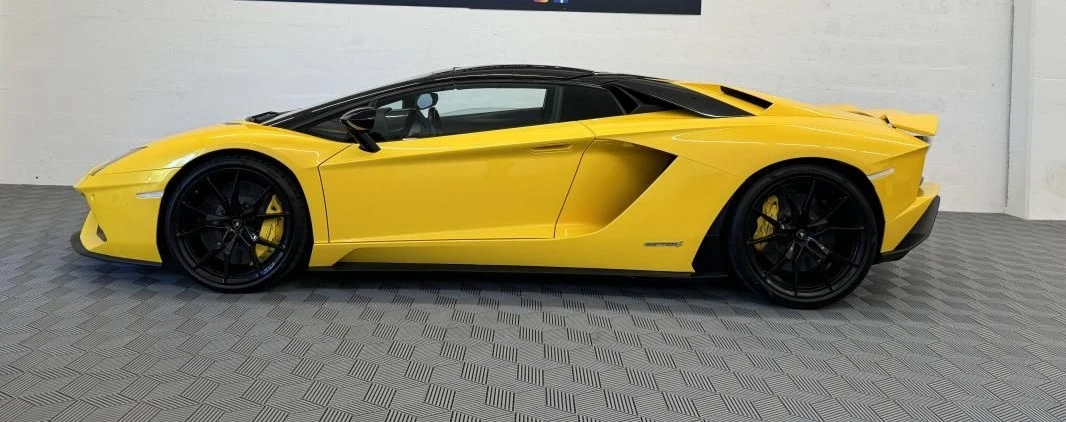 Lamborghini Aventador S Roadster 6.5 V12 4WD  - изображение 3