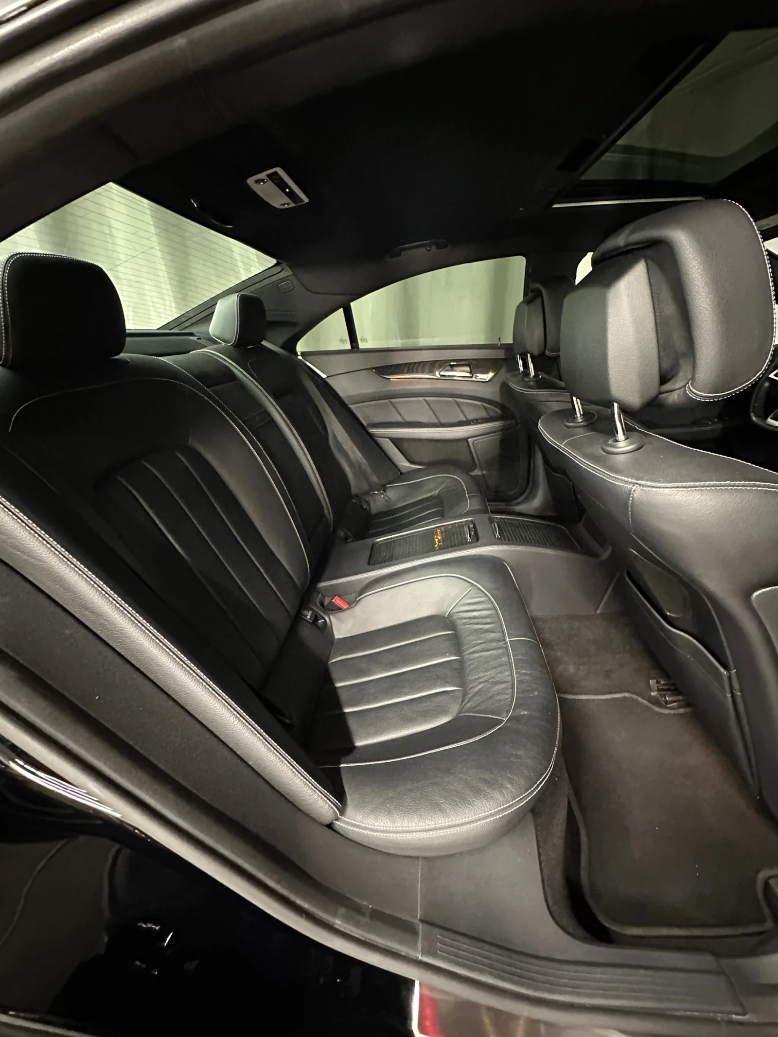 Mercedes-Benz CLS 400  - изображение 9