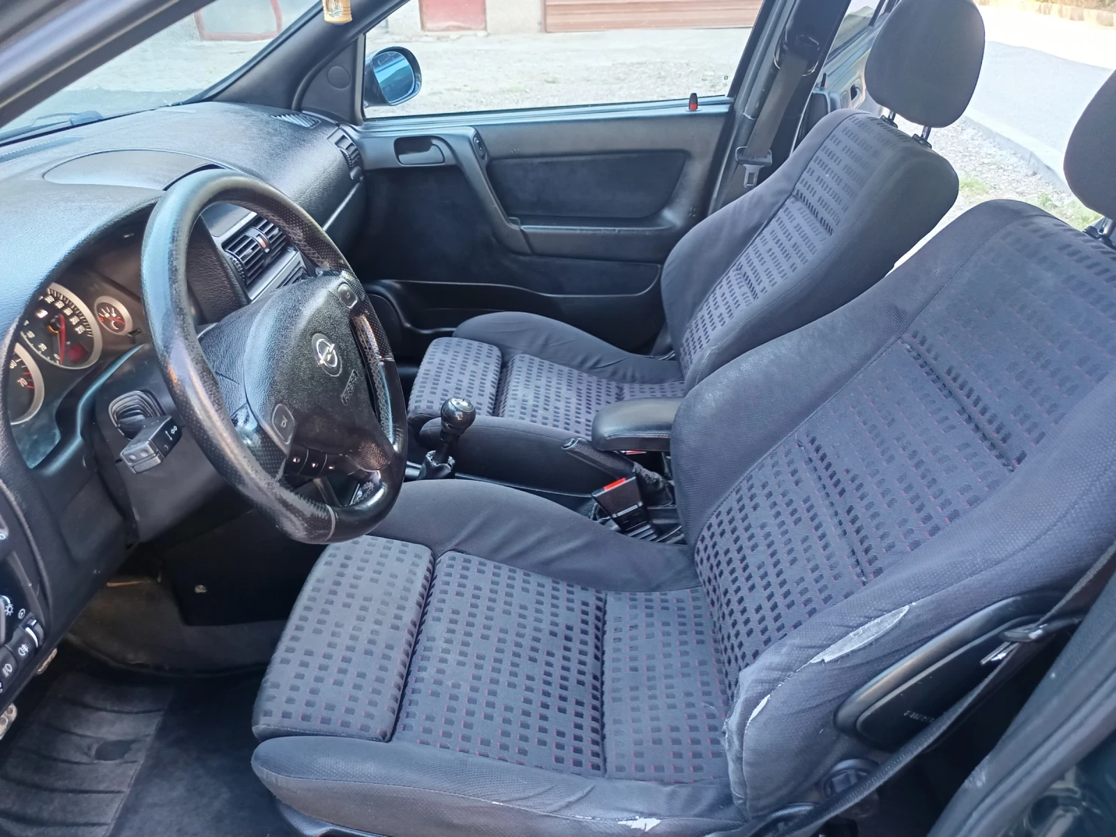 Opel Astra 1.8 16v 125ps ГАЗ - изображение 6