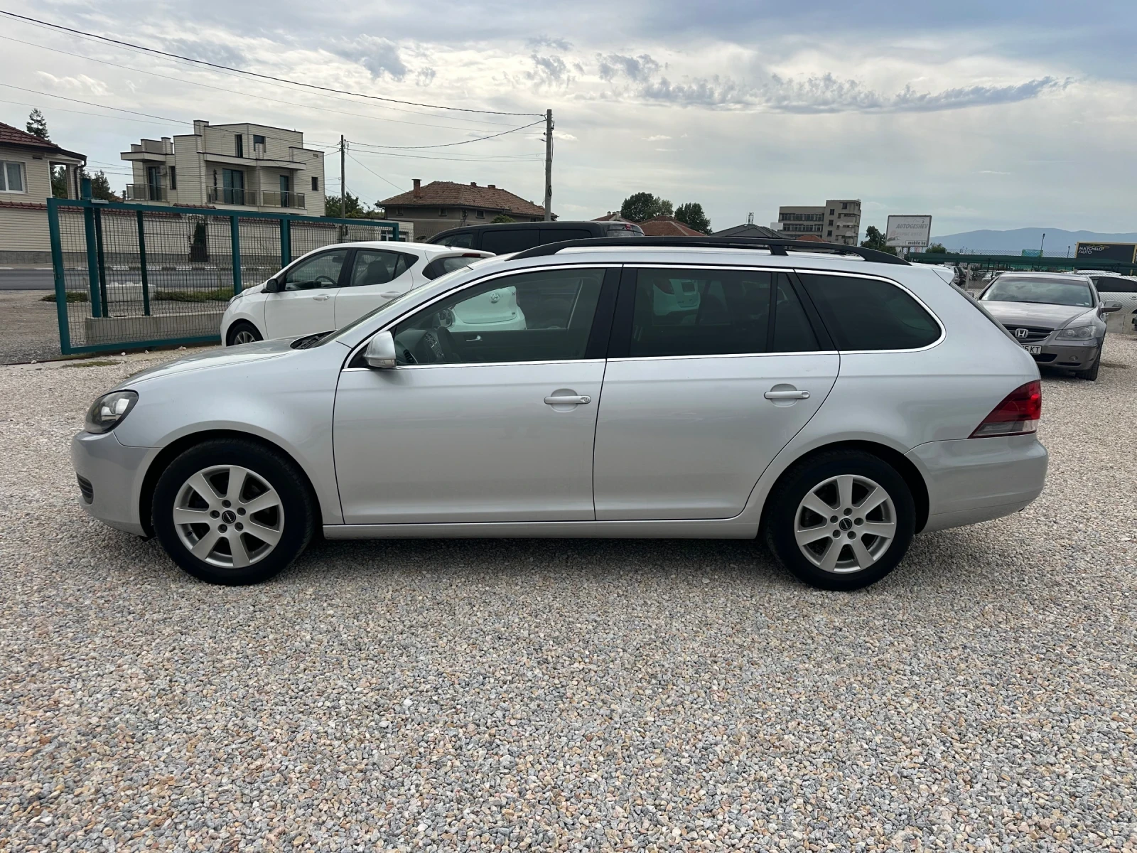 VW Golf 1.6TDI ITALIA - изображение 3