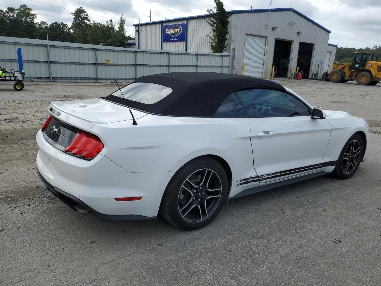 Ford Mustang ECOBOOST* BLACK* LEATHER* CABRIO*  - изображение 6