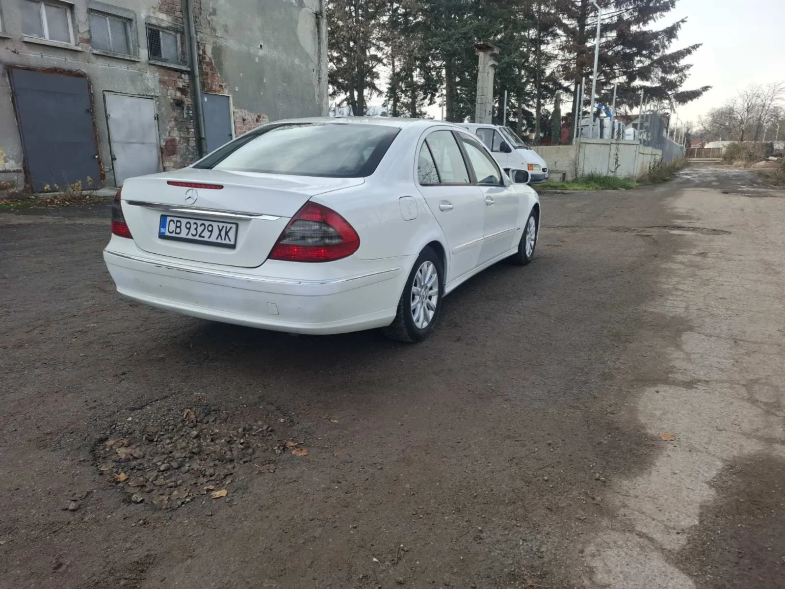 Mercedes-Benz E 280 CDI 190k.c Face - изображение 7