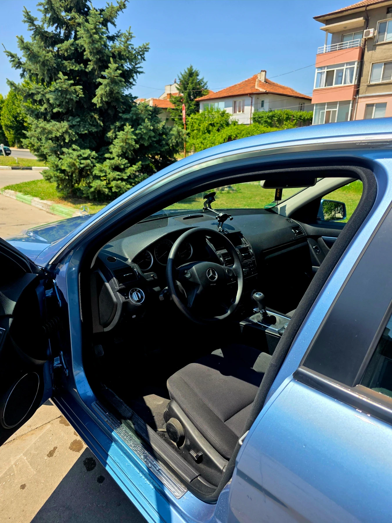 Mercedes-Benz C 200 | Mobile.bg � ����������� 3