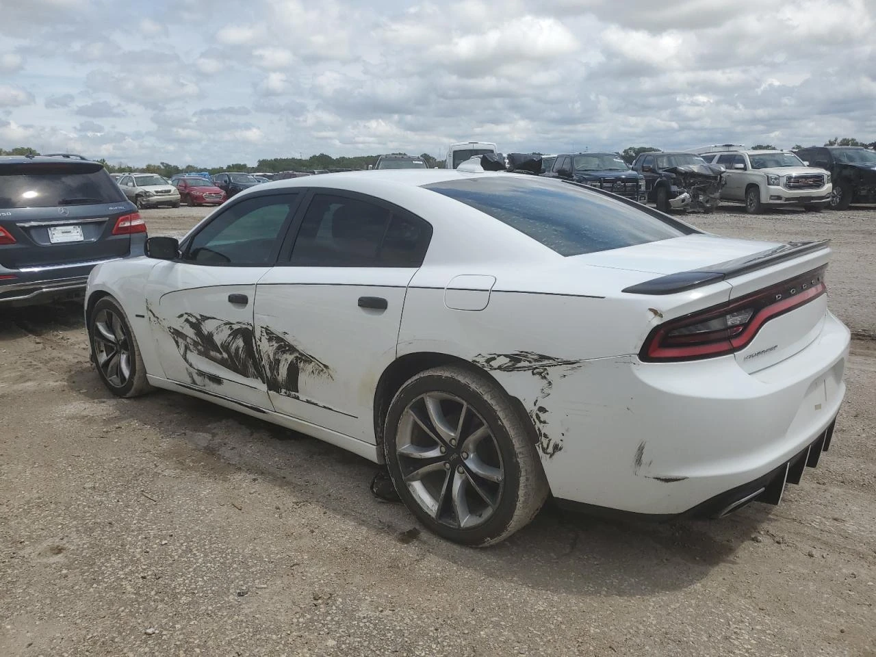 Dodge Charger R/T| 8ZF| BEATS AUDIO| KEYLESS - изображение 4